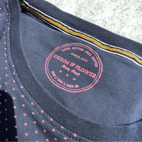 Denim & Flower Ricky Singh Navy with Pink Dots Crewneck T-Shirt Short Sleeve, L - Picture 3 of 6